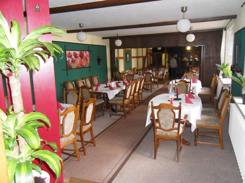 Motel Zur Festwiese Gierstadt Exterior photo